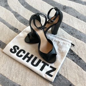 Schultz Black Leather Peep-Toe Heels